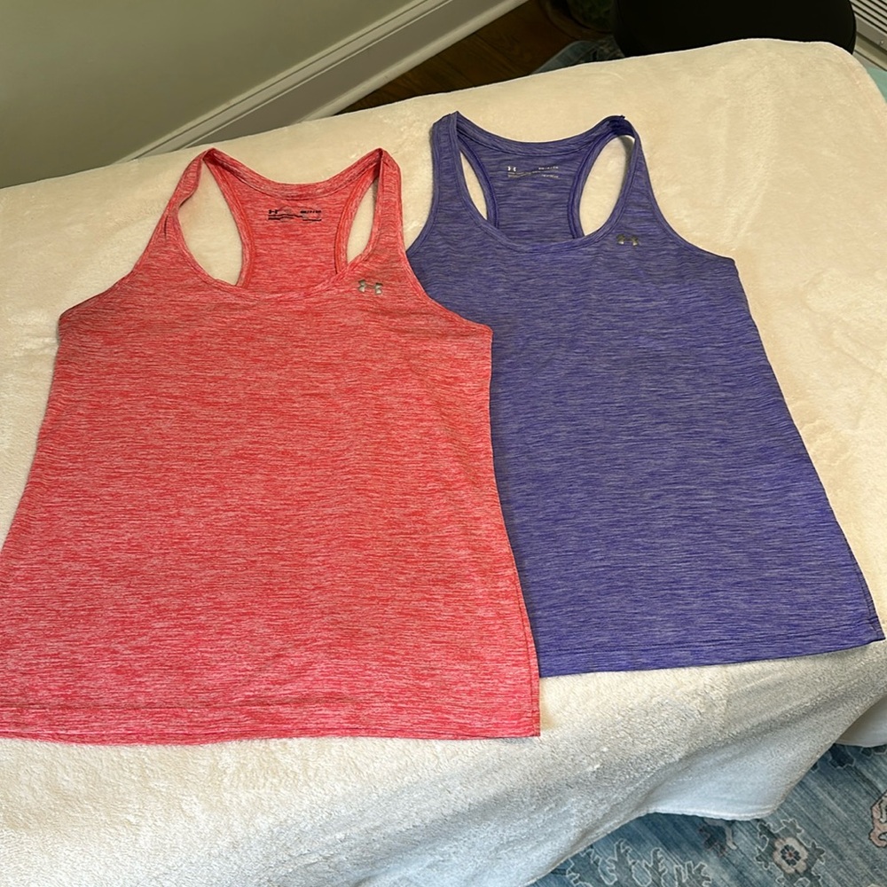 Lot of Under Armour women’s tank tops, size small